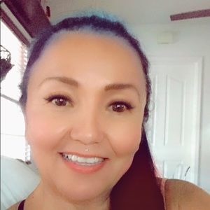 Meet your Posher, Annette